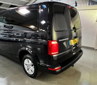 USED 2019 69 VOLKSWAGEN TRANSPORTER SHUTTLE 2.0 TDI SE Minibus Double Cab 5dr Diesel DSG FWD LWB Euro 6 (s/s) (150 ps) 