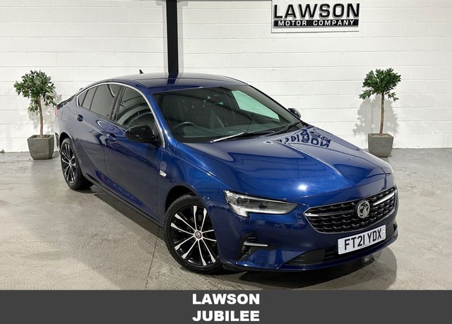 View our VAUXHALL INSIGNIA