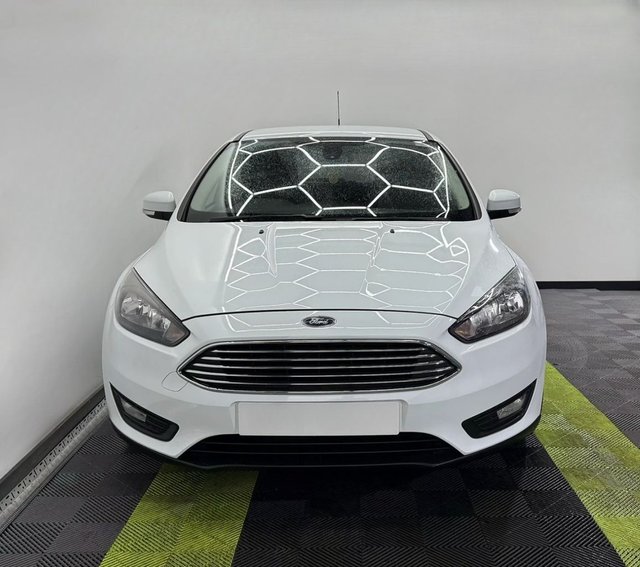 2016 FORD FOCUS - Photo 4