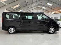 USED 2020 20 RENAULT TRAFIC 2.0 dCi ENERGY 30 Sport Nav Minibus Double Cab 5dr Diesel Manual LWB Euro 6 (s/s) (9 Seat) (145 ps) 