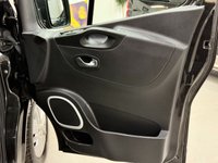 USED 2020 20 RENAULT TRAFIC 2.0 dCi ENERGY 30 Sport Nav Minibus Double Cab 5dr Diesel Manual LWB Euro 6 (s/s) (9 Seat) (145 ps) 