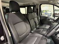 USED 2020 20 RENAULT TRAFIC 2.0 dCi ENERGY 30 Sport Nav Minibus Double Cab 5dr Diesel Manual LWB Euro 6 (s/s) (9 Seat) (145 ps) 