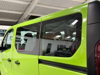 USED 2018 67 RENAULT TRAFIC 1.6 dCi ENERGY 27 Business Minibus Double Cab 5dr Diesel Manual SWB Euro 6 (s/s) (9 Seat) (95 ps) 