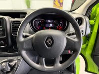 USED 2018 67 RENAULT TRAFIC 1.6 dCi ENERGY 27 Business Minibus Double Cab 5dr Diesel Manual SWB Euro 6 (s/s) (9 Seat) (95 ps) 