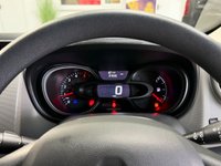 USED 2018 67 RENAULT TRAFIC 1.6 dCi ENERGY 27 Business Minibus Double Cab 5dr Diesel Manual SWB Euro 6 (s/s) (9 Seat) (95 ps) 