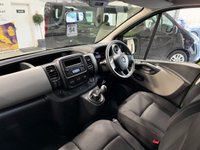USED 2018 67 RENAULT TRAFIC 1.6 dCi ENERGY 27 Business Minibus Double Cab 5dr Diesel Manual SWB Euro 6 (s/s) (9 Seat) (95 ps) 