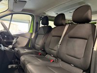 USED 2018 67 RENAULT TRAFIC 1.6 dCi ENERGY 27 Business Minibus Double Cab 5dr Diesel Manual SWB Euro 6 (s/s) (9 Seat) (95 ps) 