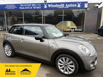 2017 MINI HATCH
