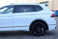 USED 2022 22 VOLKSWAGEN TIGUAN ALLSPACE 1.5 TSI R-LINE DSG ELECTRIC LEATHER SEATS CAMERA