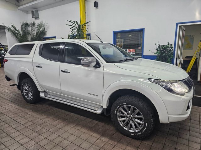 2017 17 Mitsubishi L200 2.4 DI-D DC Warrior Pickup Double Cab 4dr Diesel Manual 4WD Euro 6 (178 ps)