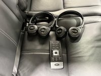 USED 2016 66 LAND ROVER DISCOVERY 4 3.0 SD V6 Landmark SUV 5dr Diesel Auto 4WD Euro 6 (s/s) (256 bhp) Landmark Specification , Yulong White, Rear Screen Entertainment System, Sliding Glass Sunroof, Privacy Glass, Veneer Black Laquer Door / Console Inserts,