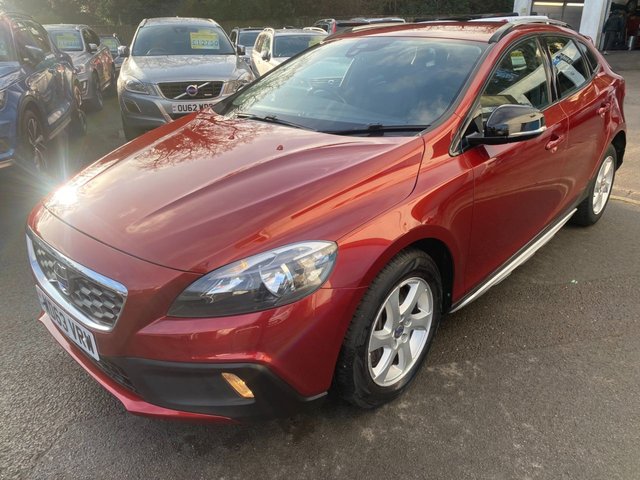 2014 63 Volvo V40 Cross Country 2.0 D3 SE Hatchback 5dr Diesel Manual Euro 5 (s/s) (150 ps)
