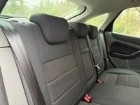 USED 2009 59 FORD FOCUS 1.6 Titanium Hatchback 5dr Petrol Manual (159 g/km, 99 bhp) 