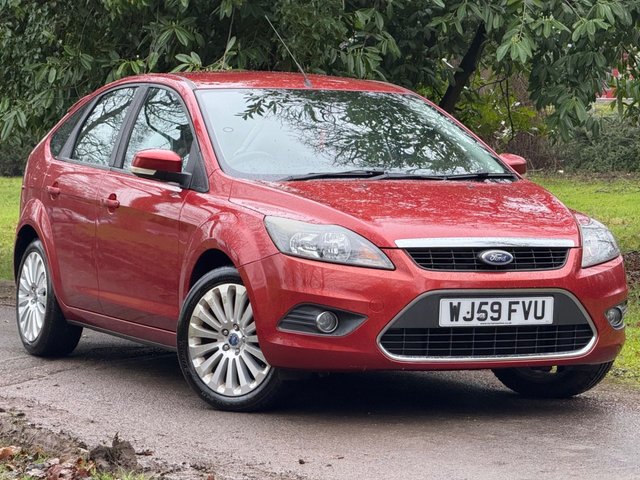 2009 59 Ford Focus 1.6 Titanium Hatchback 5dr Petrol Manual (159 g/km, 99 bhp)