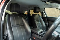 USED 2019 19 LAND ROVER RANGE ROVER VELAR 2.0 D180 S SUV 5dr Diesel Auto 4WD Euro 6 (s/s) (180 ps) Narvik Black Contrasting Roof