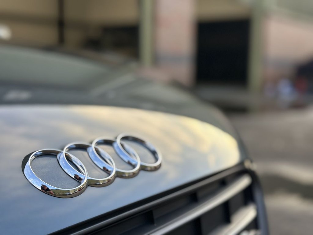 USED 2015 V AUDI R8 5.2 FSI V10 Plus Coupe 2dr Petrol S Tronic quattro Euro 5 (550 ps) FULL AUDI HISTORY|CARBON TRIM