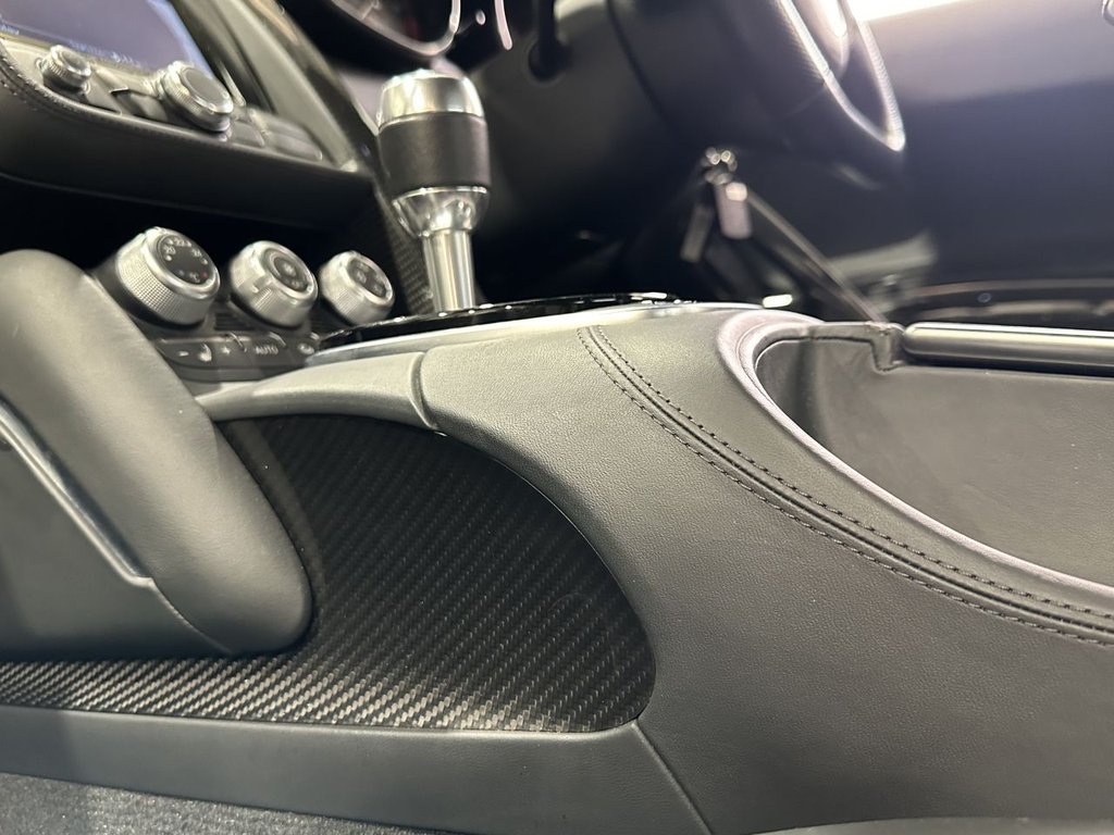 USED 2015 V AUDI R8 5.2 FSI V10 Plus Coupe 2dr Petrol S Tronic quattro Euro 5 (550 ps) FULL AUDI HISTORY|CARBON TRIM