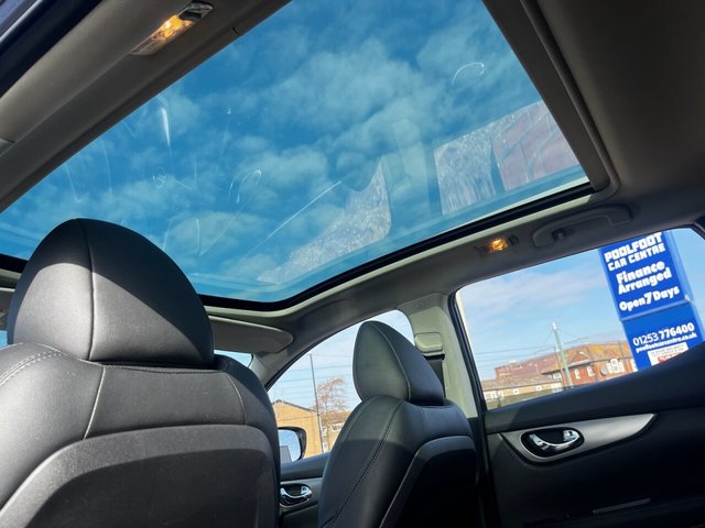 2018 NISSAN QASHQAI - Photo 12