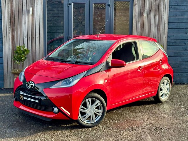 2014 64 Toyota Aygo 1.0 VVT-i x-pression Hatchback 5dr Petrol Manual Euro 5 Euro 5 (68 ps)