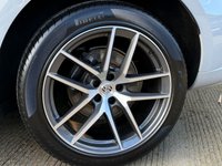USED 2022 72 PORSCHE MACAN 2.0T SUV 5dr Petrol PDK 4WD Euro 6 (s/s) (265 ps) 