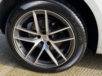 USED 2022 72 PORSCHE MACAN 2.0T SUV 5dr Petrol PDK 4WD Euro 6 (s/s) (265 ps) 