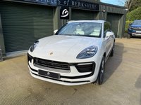 USED 2022 72 PORSCHE MACAN 2.0T SUV 5dr Petrol PDK 4WD Euro 6 (s/s) (265 ps) 