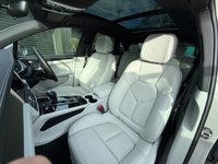 USED 2022 72 PORSCHE MACAN 2.0T SUV 5dr Petrol PDK 4WD Euro 6 (s/s) (265 ps) 