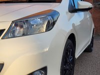 USED 2012 62 TOYOTA YARIS 1.33 Dual VVT-i Trend Hatchback 3dr Petrol Manual Euro 5 (101 ps) 