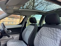 USED 2009 09 SKODA ROOMSTER 1.4 TDI Pure Drive SE MPV 5dr Diesel Manual (135 g/km, 80 bhp) 