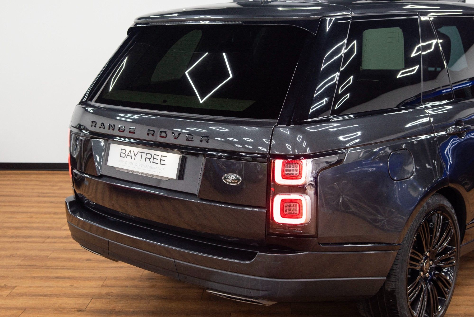 USED 2021 R LAND ROVER RANGE ROVER 3.0 D300 MHEV Westminster Black  