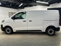USED 2022 22 VAUXHALL VIVARO 1.5 Turbo D 2900 Dynamic Panel Van 6dr Diesel Manual L1 H1 Euro 6 (s/s) (100 ps) FANTASTIC CONDITION - WARRANTY*