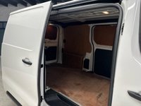 USED 2022 22 VAUXHALL VIVARO 1.5 Turbo D 2900 Dynamic Panel Van 6dr Diesel Manual L1 H1 Euro 6 (s/s) (100 ps) FANTASTIC CONDITION - WARRANTY*