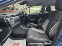 USED 2017 67 TOYOTA AURIS 1.2 VVT-i Business Edition Hatchback 5dr Petrol Manual Euro 6 (s/s) (Safety Sense) (116 ps) Reverse Camera, Cruise Control, Satellite Navigation