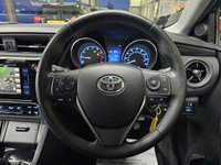 USED 2017 67 TOYOTA AURIS 1.2 VVT-i Business Edition Hatchback 5dr Petrol Manual Euro 6 (s/s) (Safety Sense) (116 ps) Reverse Camera, Cruise Control, Satellite Navigation