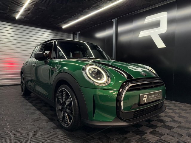 2021 71 MINI Hatch 1.5 Cooper Exclusive Hatchback 5dr Petrol Manual Euro 6 (s/s) (136 ps)