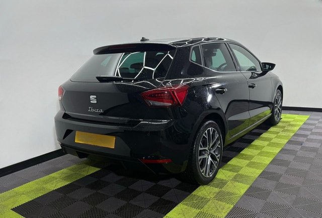 2022 SEAT IBIZA - Photo 2