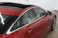 USED 2018 68 JAGUAR XJ 3.0d V6 Portfolio Saloon 4dr Diesel Auto Euro 6 (s/s) (300 ps) LOADED WITH FEATURES, LUXURY DRIVE & GREAT VALUE