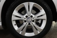 USED 2016 16 MERCEDES-BENZ C-CLASS 2.0 C200 SE Saloon 4dr Petrol 7G-Tronic+ Euro 6 (s/s) (184 ps) FANTASTIC CONDITION WITH LOW MILES & GREAT SERVICE HISTORY