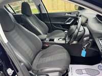 USED 2018 18 PEUGEOT 308 1.2 PureTech GPF Allure Hatchback 5dr Petrol Manual Euro 6 (s/s) (130 ps) PANORAMIC ROOF 4 X KEYS