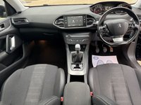 USED 2018 18 PEUGEOT 308 1.2 PureTech GPF Allure Hatchback 5dr Petrol Manual Euro 6 (s/s) (130 ps) PANORAMIC ROOF 4 X KEYS