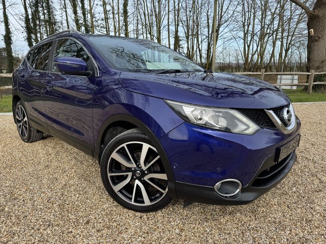 2015 64 Nissan Qashqai 1.6 dCi Tekna SUV 5dr Diesel Manual 2WD Euro 5 (s/s) (130 ps)