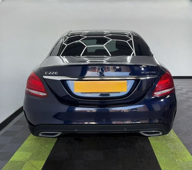 2015 Mercedes-Benz C-CLASS - Photo 5