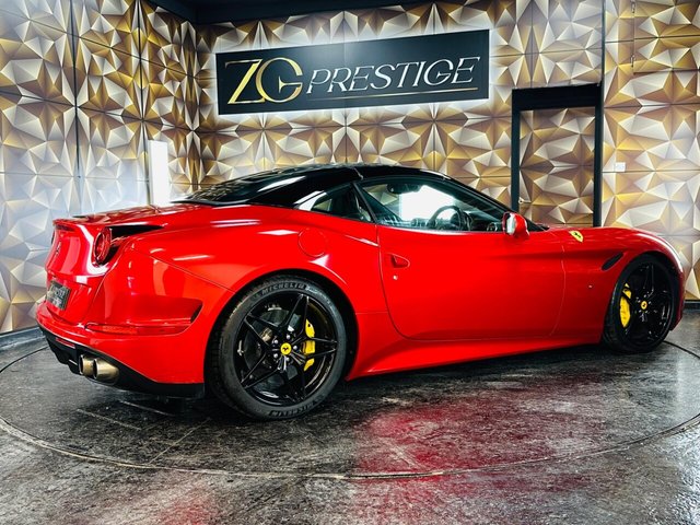 2015 FERRARI CALIFORNIA 3.8 V8 T F1 DCT Euro 6 2dr - Photo 7