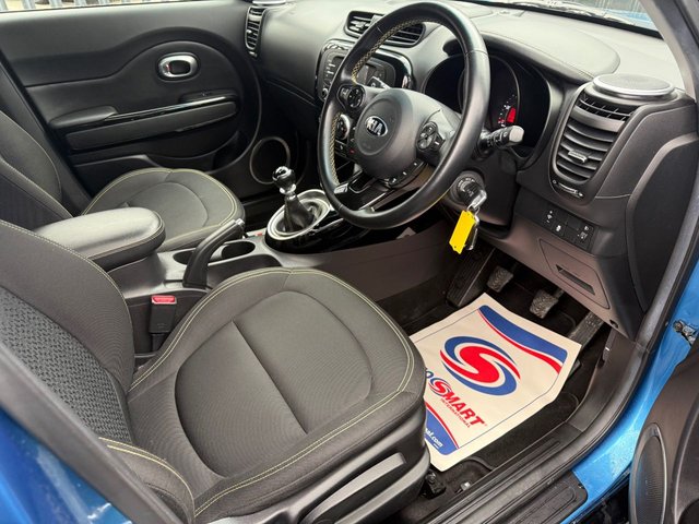 2016 KIA SOUL - Photo 9