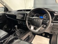 USED 2020 20 TOYOTA HILUX 2.4 D-4D Active Pickup 2dr Diesel Manual 4WD Euro 6 (3.5t) (150 ps) GREAT CONDITION - UK DELIVERY