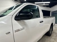 USED 2020 20 TOYOTA HILUX 2.4 D-4D Active Pickup 2dr Diesel Manual 4WD Euro 6 (3.5t) (150 ps) GREAT CONDITION - UK DELIVERY