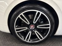 USED 2013 63 BENTLEY FLYING SPUR 6.0 W12 Saloon 4dr Petrol Auto 4WD Euro 5 (625 ps) UK DELIVERY FLAT FEE &pound;175 (SUBJECT TO DEAL) *OVER 100 IMAGES ON OUR WEBSITE*BESPOKE FINANCE ARRANGED*PART EXCHANGE WELCOME*ALL VEHICLES HPI CLEAR