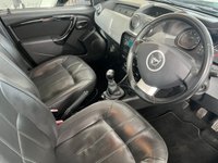 USED 2014 14 DACIA DUSTER 1.5 dCi Laureate SUV 5dr Diesel Manual Euro 5 (110 ps) Protection Pack - Leather Interior