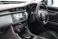 USED 2015 65 JAGUAR XF 2.0d Prestige Saloon 4dr Diesel Auto Euro 6 (s/s) (180 ps) FANTASTIC VALUE WITH FEATURES SUCH AS HEATED SEATS & STEERING WHEEL