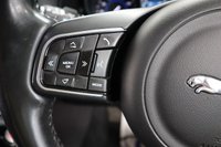 USED 2015 65 JAGUAR XF 2.0d Prestige Saloon 4dr Diesel Auto Euro 6 (s/s) (180 ps) FANTASTIC VALUE WITH FEATURES SUCH AS HEATED SEATS & STEERING WHEEL